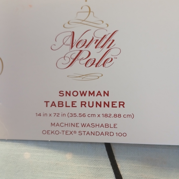 CHRISTMAS Table Runner - Picture 2 of 5